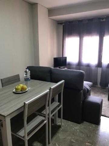 Apartament Encantador Al Centre De Vic Aptgarbi Exterior foto